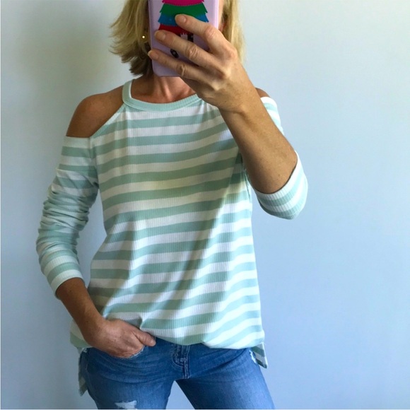 Striped Cold Shoulder Top - Picture 1 of 6